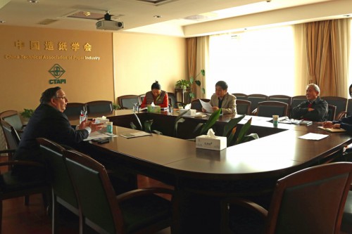 美國廢品91香蕉视频下载安装工業協會到訪中國造紙學會